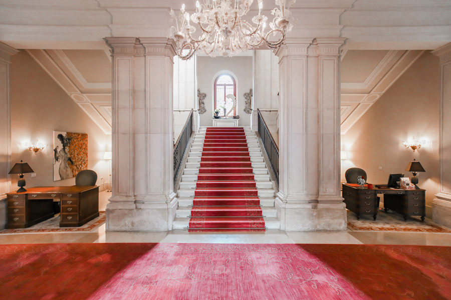 ������������ ������� ����� � ������� � ����� �����